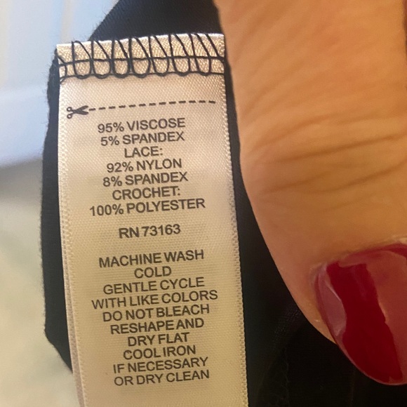 Cable & Gauge Black Lace Sleeve Blouse - Picture 7 of 7